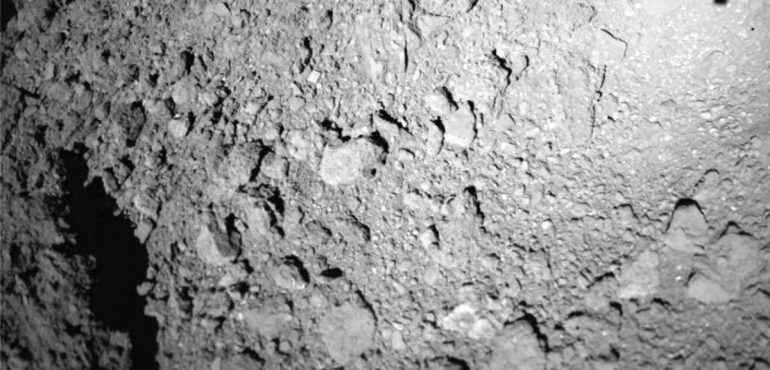 Third lander arrives on asteroid Ryugu with only 16 hours to live
